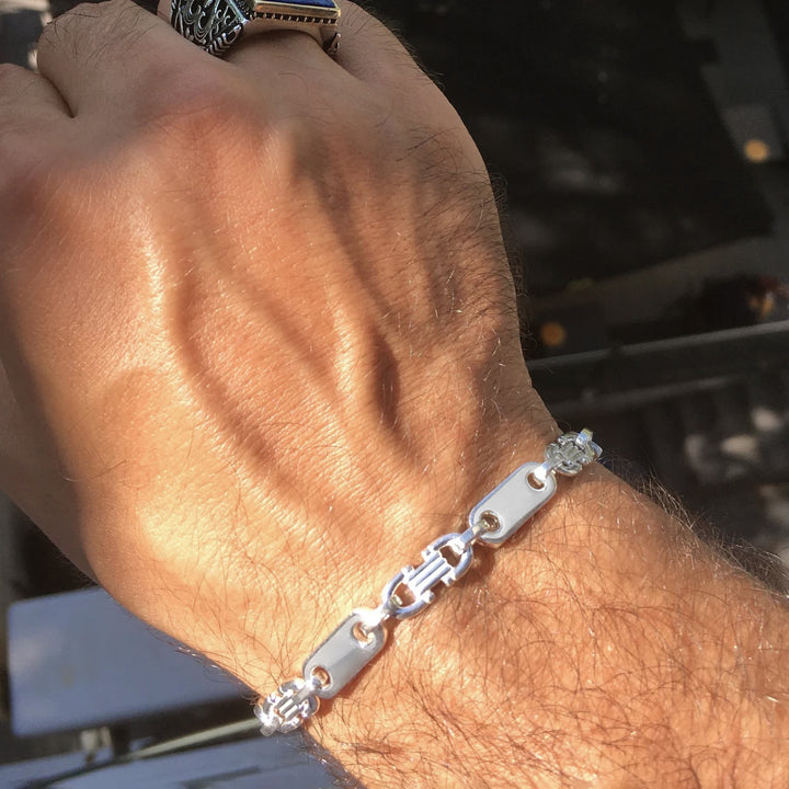 wide chain bracelet