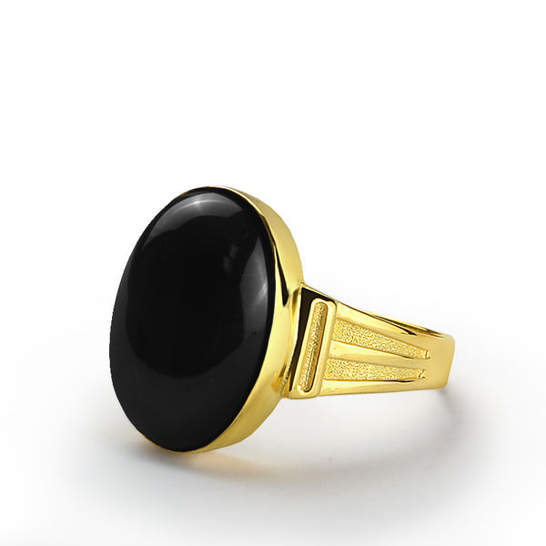 Men's Ring in 10k Yellow Gold with Black Onyx Stone