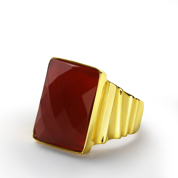 10k Yellow Solid Gold Men's Ring with Natural Red Agate Stone