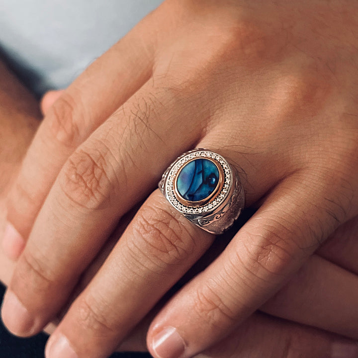 blue man ring