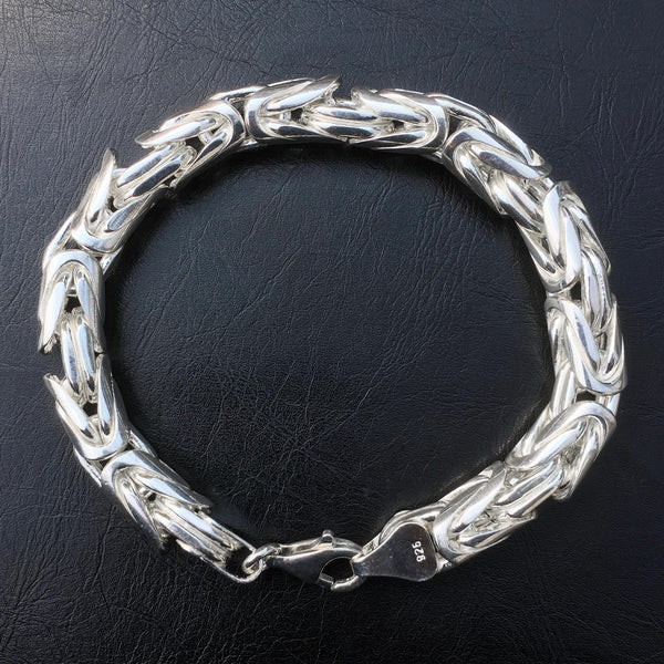 thick and heavy chain bracelet