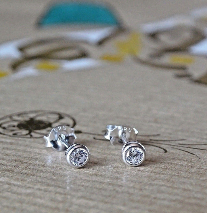 New 925k Sterling Silver Mens Small Stud Earrings with CZ 1 Pair or 1 pc