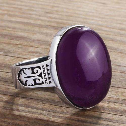 White Gold Amethyst Ring